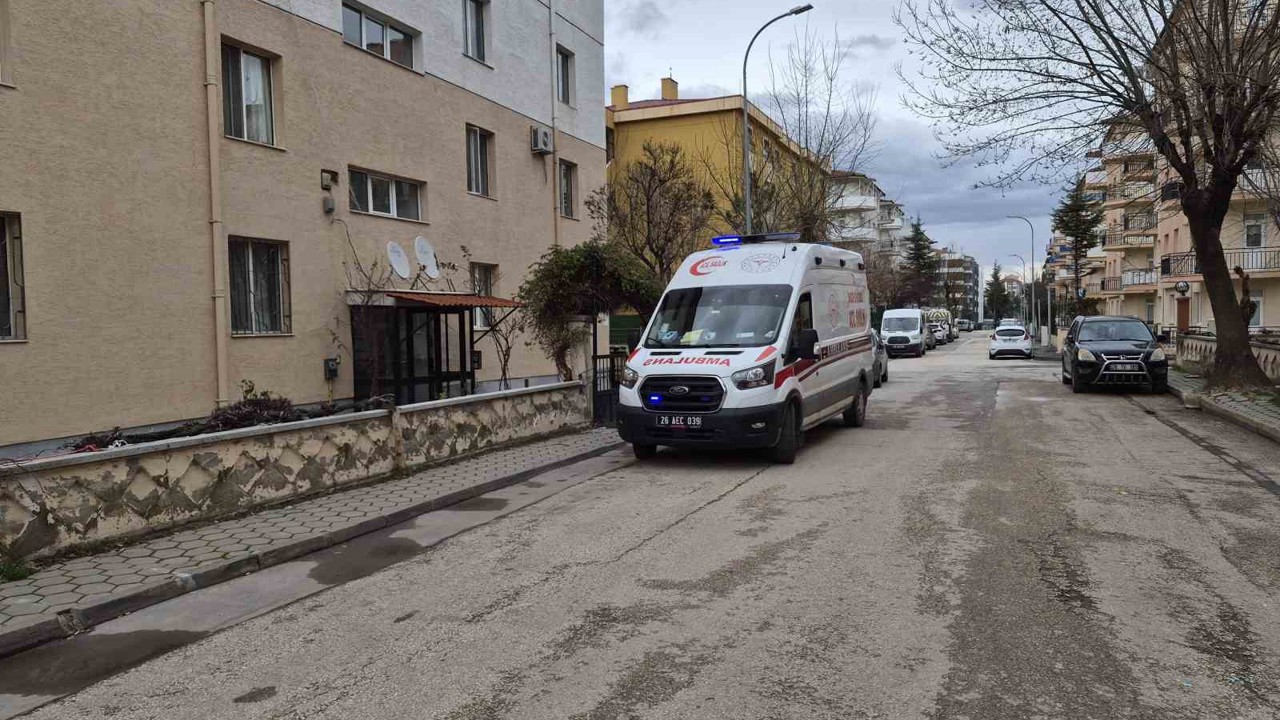 Gıda zehirlenmesi, ekipleri harakete geçirdi
