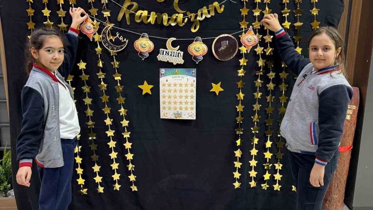 Miniklerin okulda Ramazan hazırlığı
