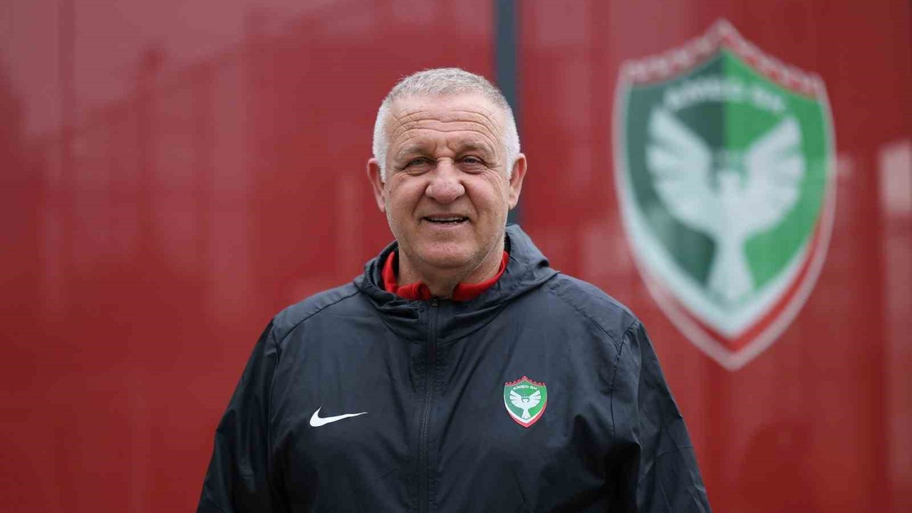 Mesut Bakkal: "Yarım kalan hikayeyi hep birlikte tamamlayacağız"
