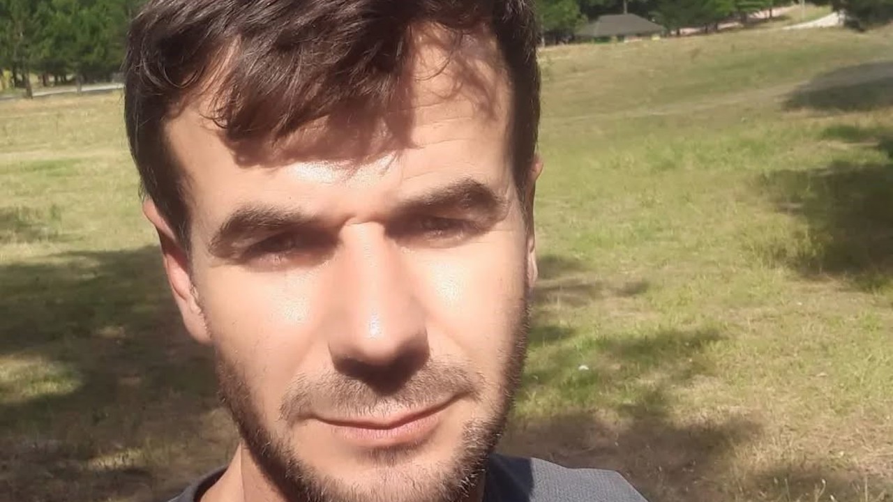 Tomruk biçme makinesinin üstüne düşen işçi hayatını kaybetti
