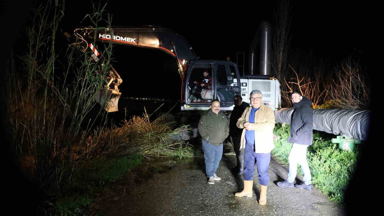 Aydın’da Emirdoğan Çayı taştı
