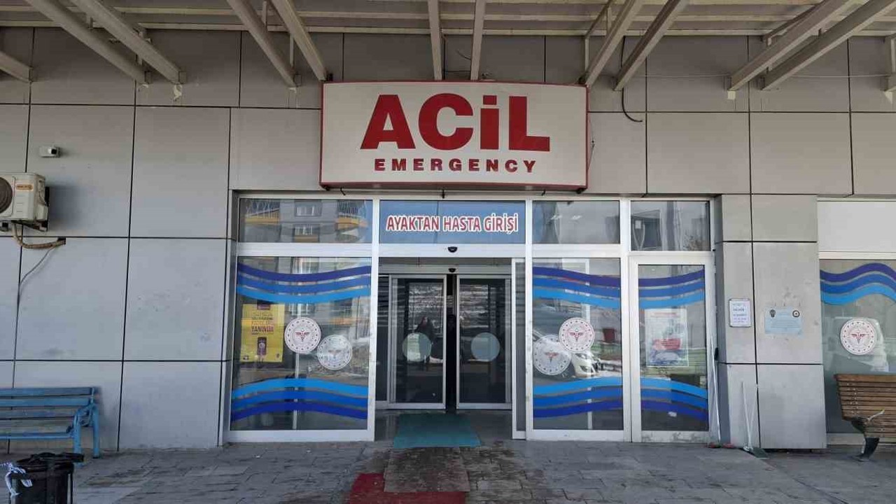 Şebeke suyuna kirli su karıştığı iddia edildi
