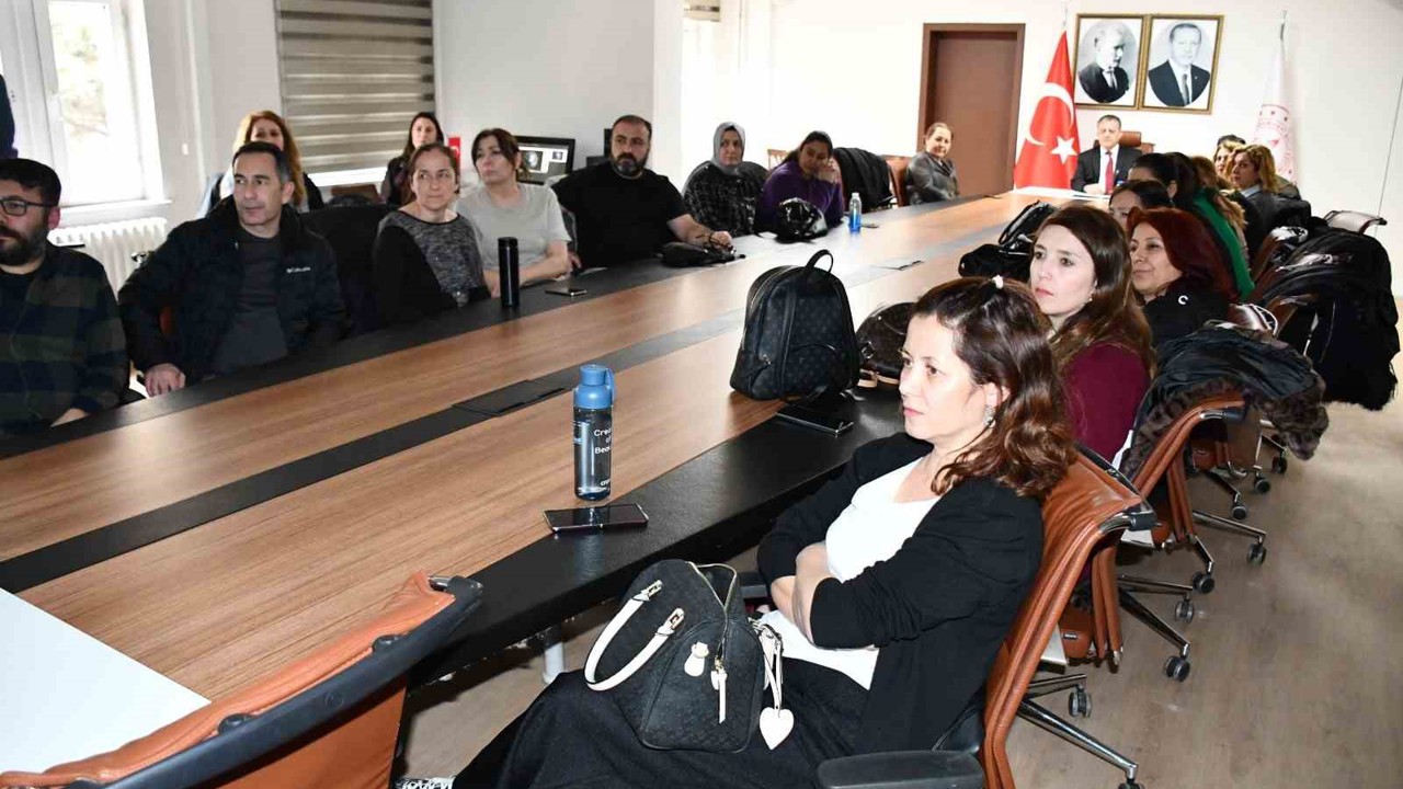 Halk sağlığı farkındalığının artırılması için çalışmalar sürüyor
