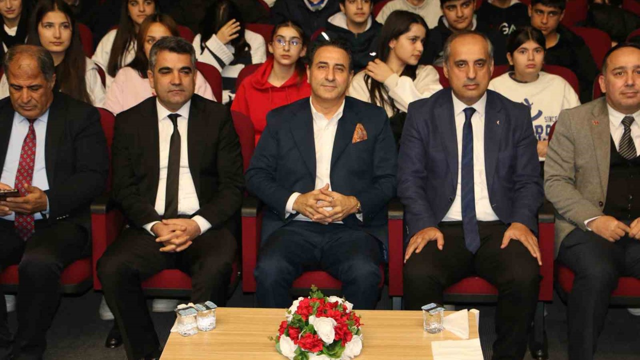 Diyarbakır’da mesleki ve teknik eğitimde girişimcilik semineri
