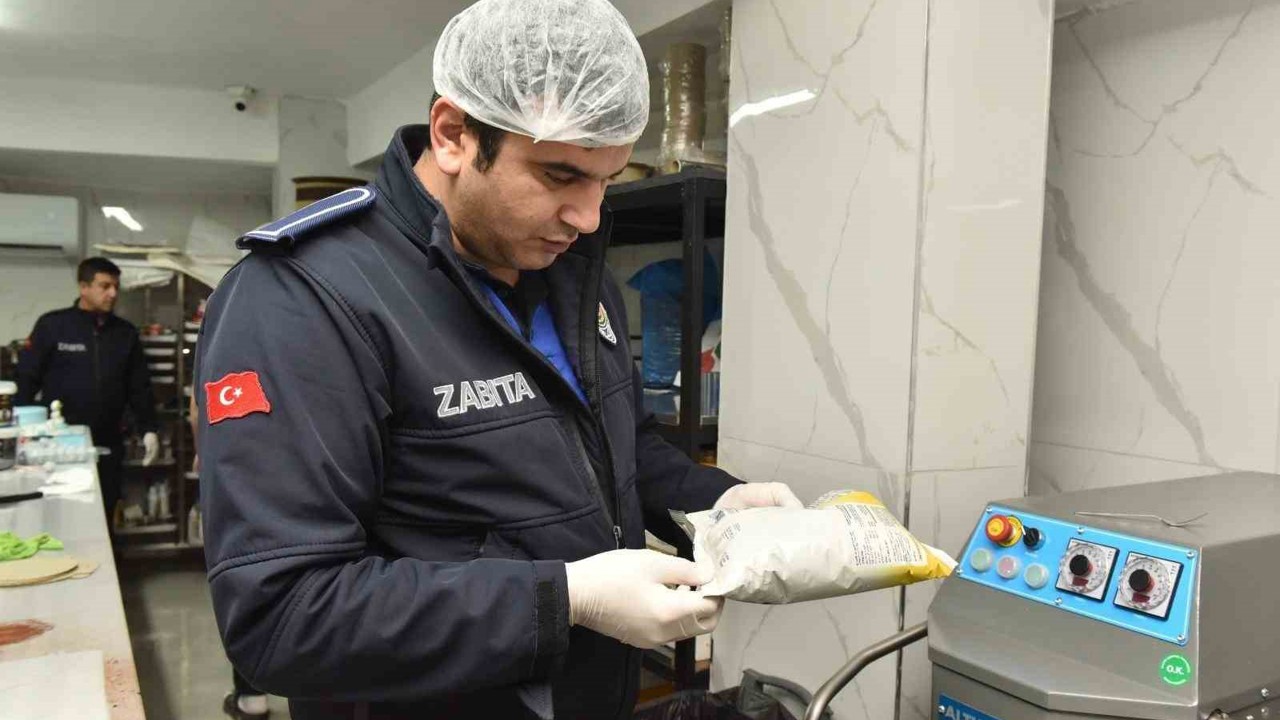 Kepez’de Ramazan öncesi tatlı üretim ve satışı denetimi
