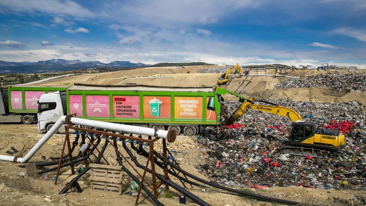 Mersin’de atıklardan 125 bin haneye yetecek elektrik üretildi
