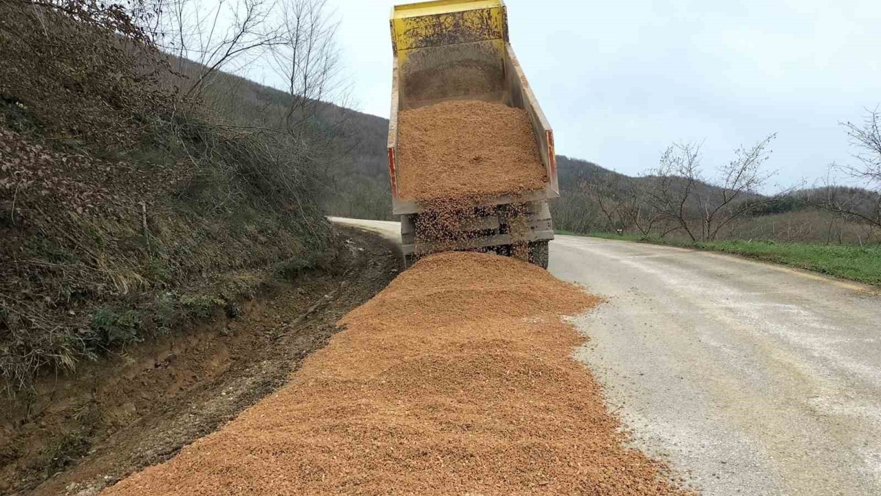 Köylerde v kanal çalışmaları sürüyor
