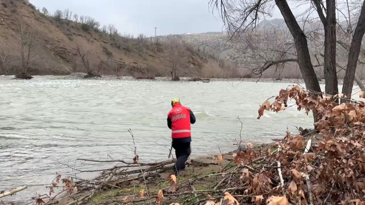 12 gündür her yerde aranıyor
