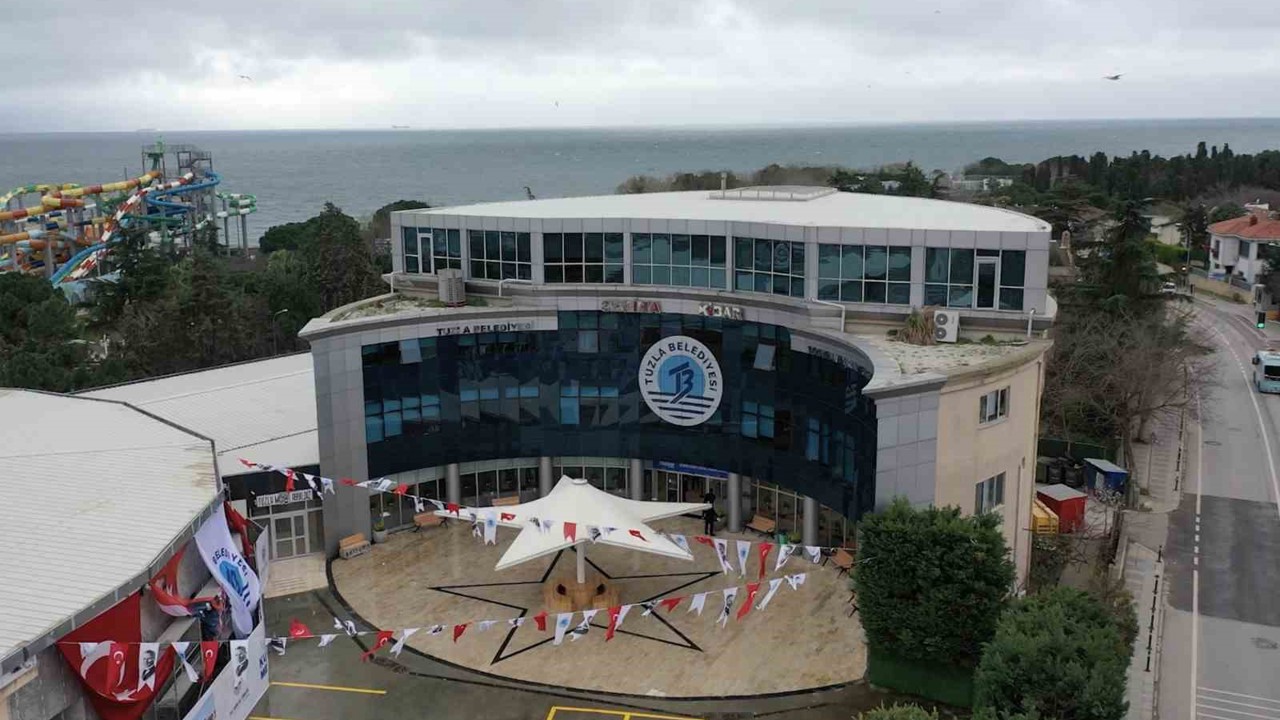 Tuzla Yaşam Ayyıldız ‘Semiha Kibar Sosyal Yaşam Merkezi’ hizmete açıldı
