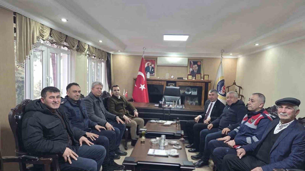 Kaymakam Soysal’dan şehit ailelerine ziyaret
