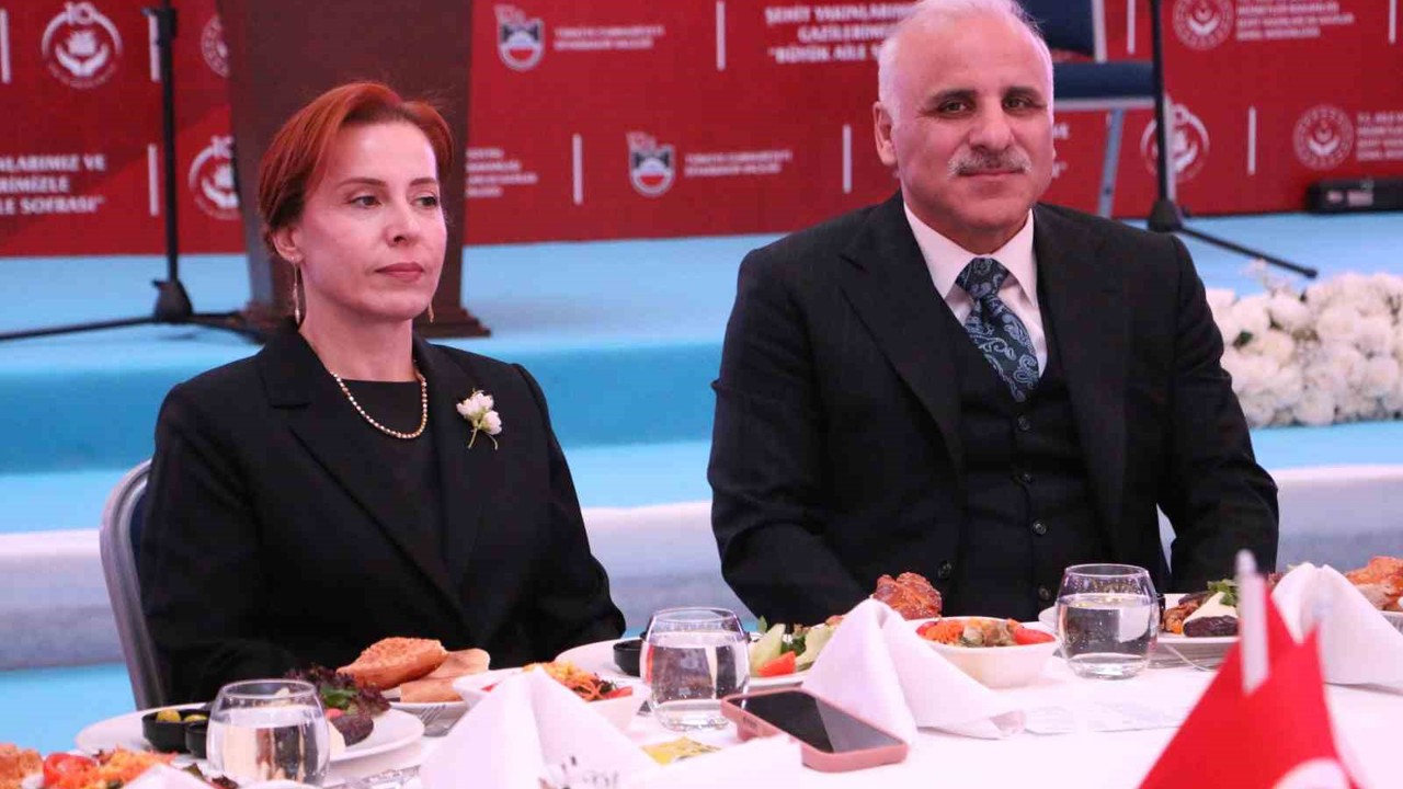 Şehit yakınları ve gaziler ilk iftarda bir araya geldi
