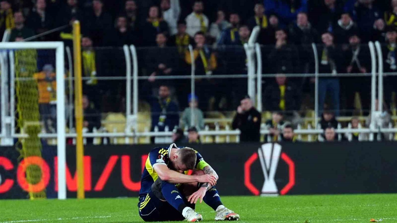 Milan Skriniar, maça devam edemedi
