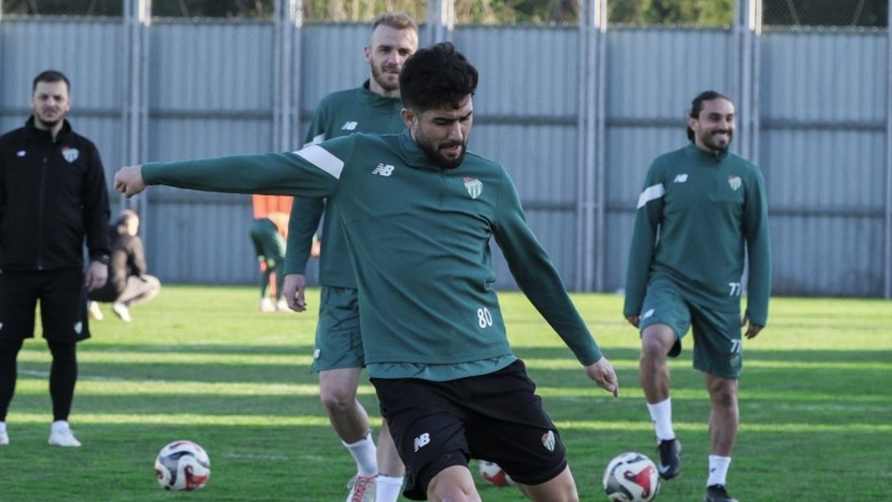 Bursaspor Menemen FK maçı hazırlıklarını sürdürdü

