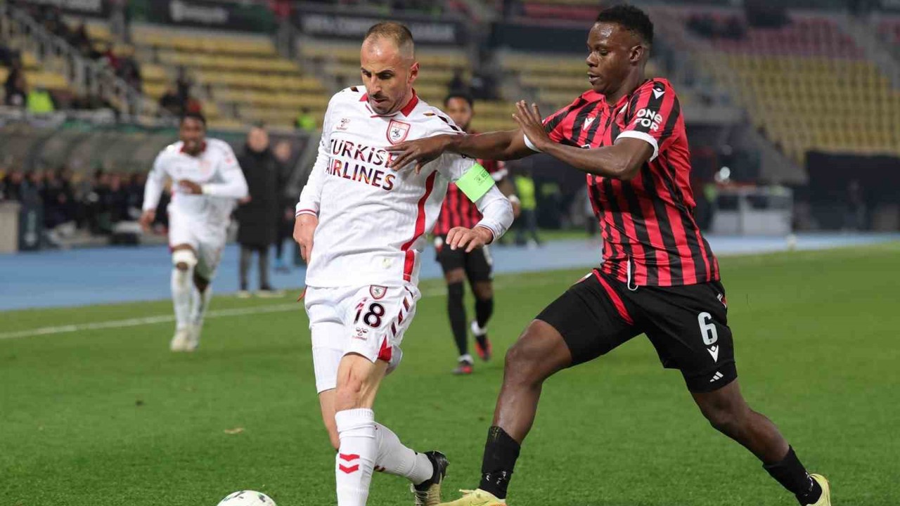 UEFA Konferans Ligi: KF Shkendija: 0 - Samsunspor: 0 (İlk yarı)
