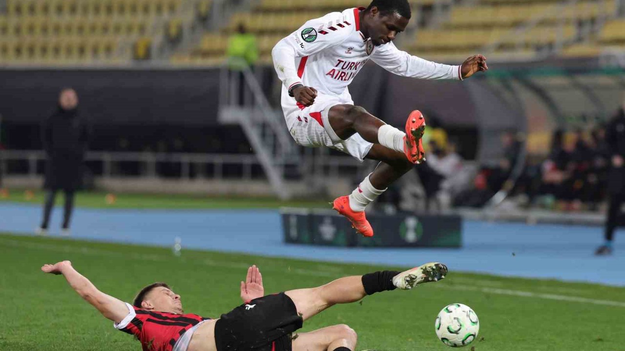 UEFA Konferans Ligi: KF Shkendija: 0 - Samsunspor: 1 (Maç sonucu)
