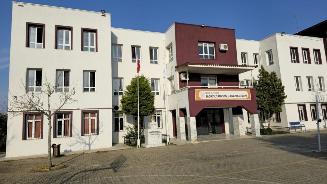 Bayındır Sadık Susamcıoğlu Anadolu Lisesinin Erasmus’a kabulü gurur kaynağı oldu
