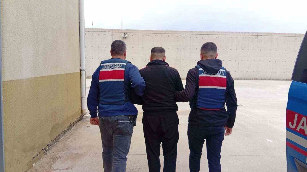 Gaziantep’te 5 düzensiz göçmen yakalandı: 1 organizatör tutuklandı
