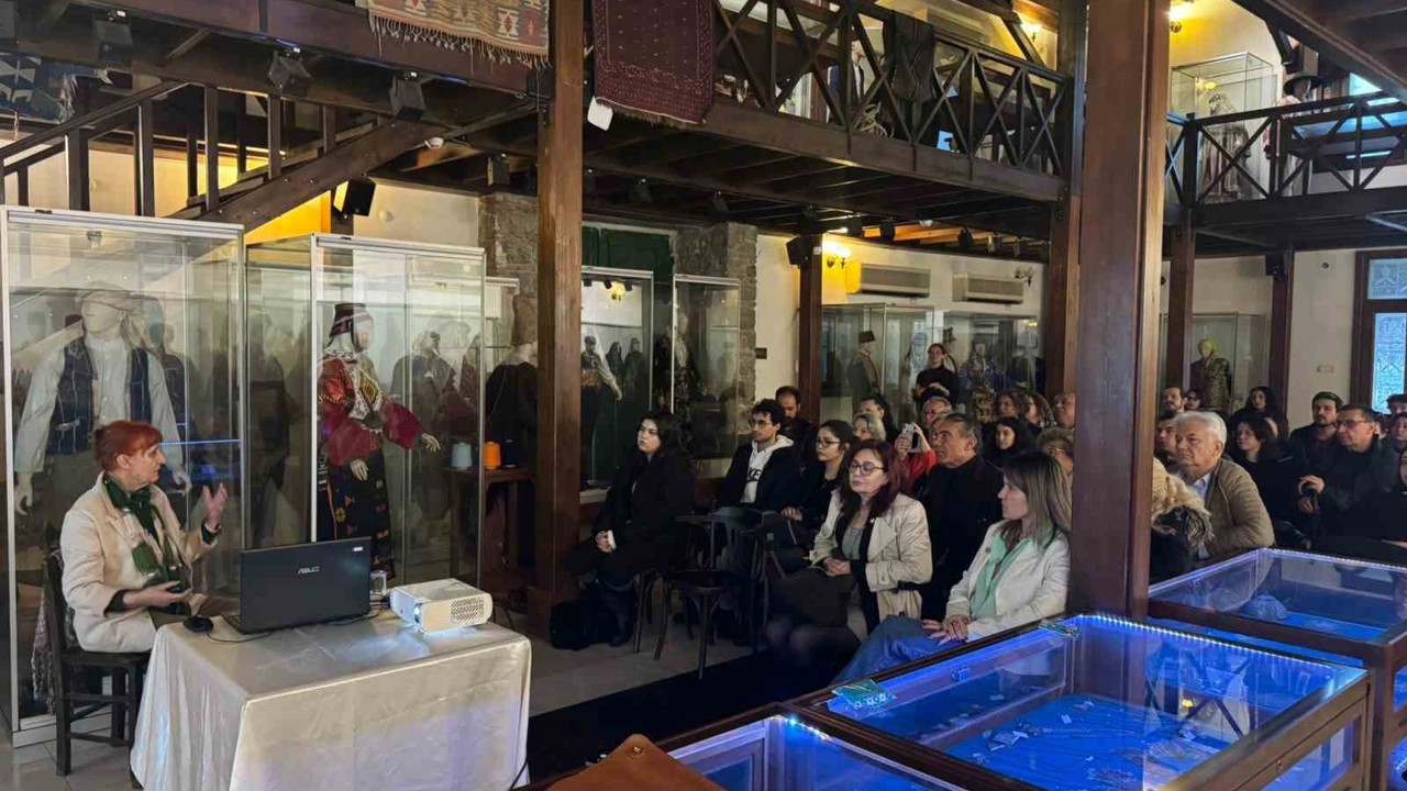 Prof. Dr. Mercangöz, Kuşadası’nda tarihe ışık tutan kazıyı anlattı
