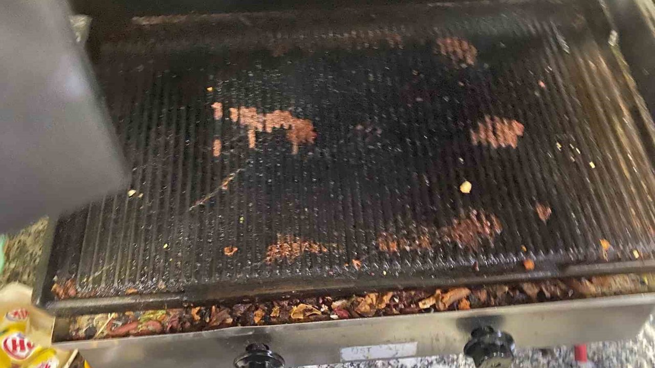 Zabıta denetimlerde gördükleri karşısında şok oldu
