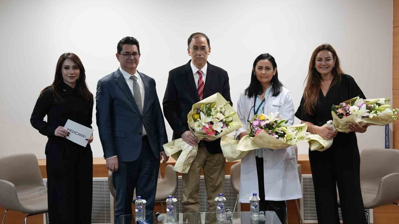 Medicana’da çocukluk çağı kanserleri günü buluşması
