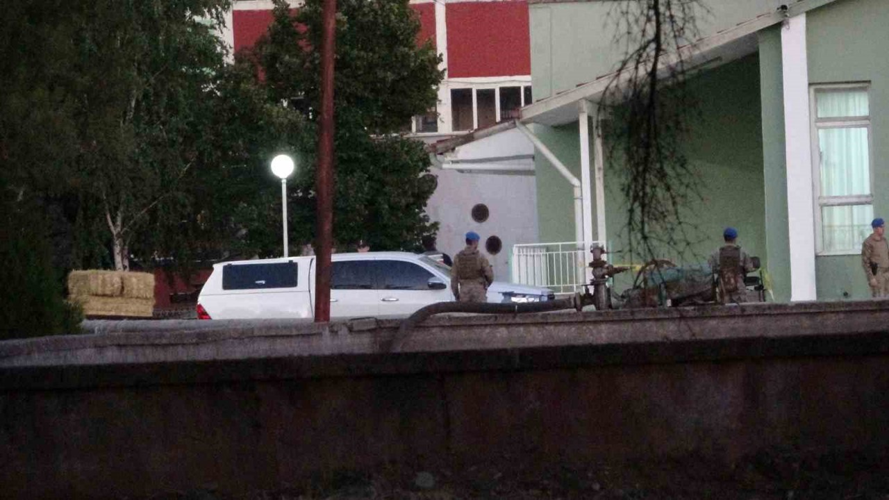 Mesai arkadaşlarını silahla yaralayan özel güvenlik görevlisi hakim karşısına çıktı
