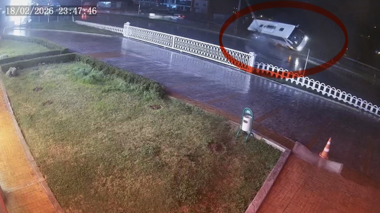 Samsun’da 7 kişinin yaralandığı kazanın kamera görüntüsü ortaya çıktı
