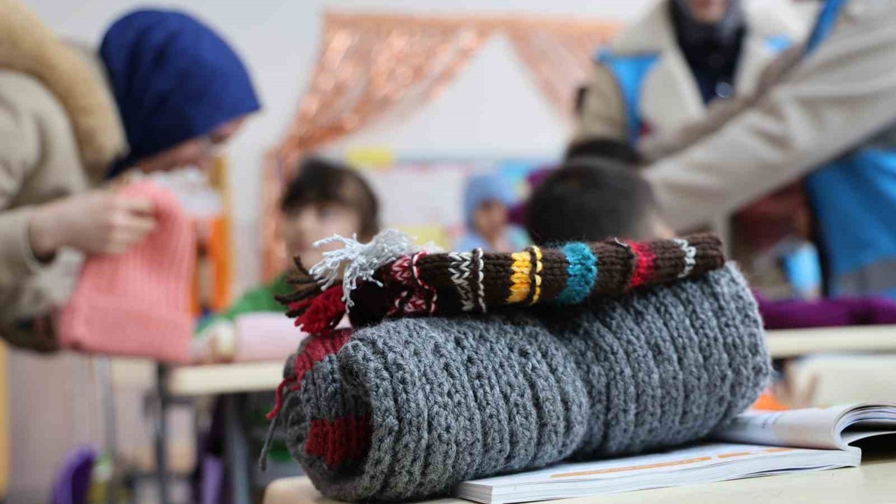 İstanbul’dan Elazığ’a "Isıtan Eller" projesi ile gönül köprüsü
