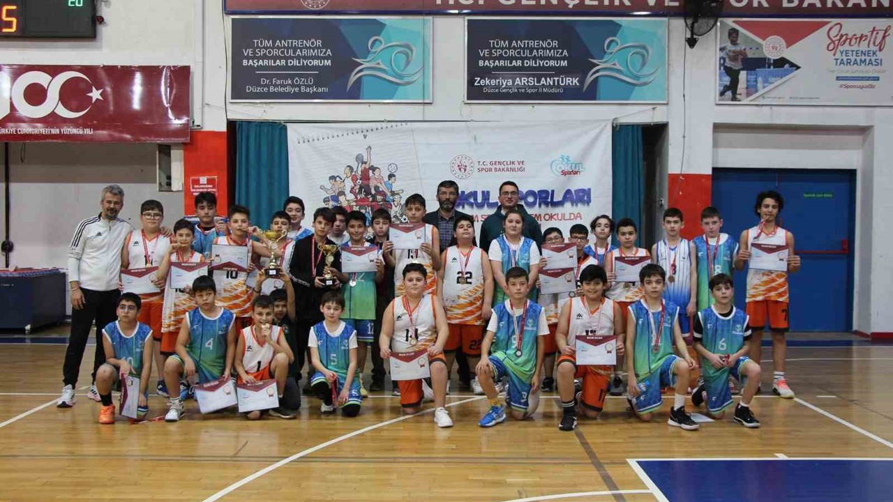 Basketbolda şampiyonlar belli oldu
