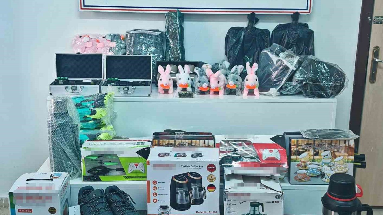 Van’da gümrük kaçağı malzeme ele geçirildi
