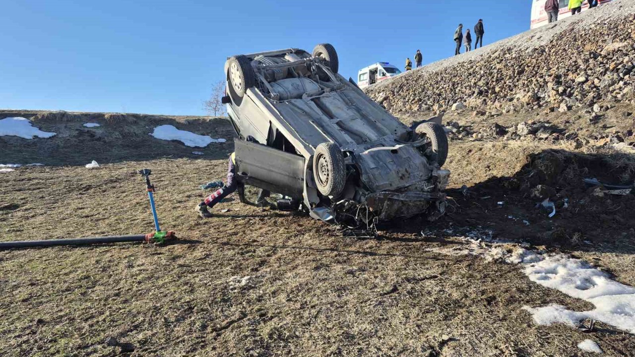 Van’da trafik kazası: 3 yaralı
