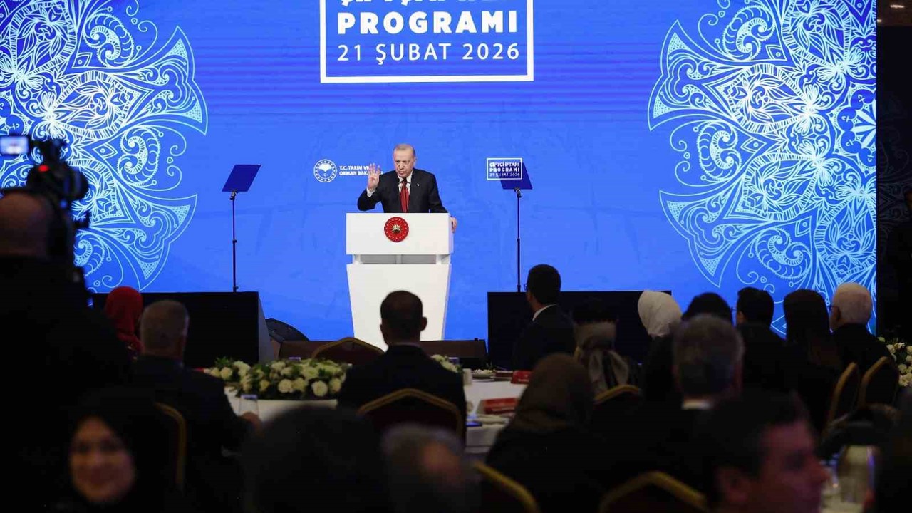 Bakan Gürlek: "Güçlü bir hukuk düzeni, emeğin güvencesidir"
