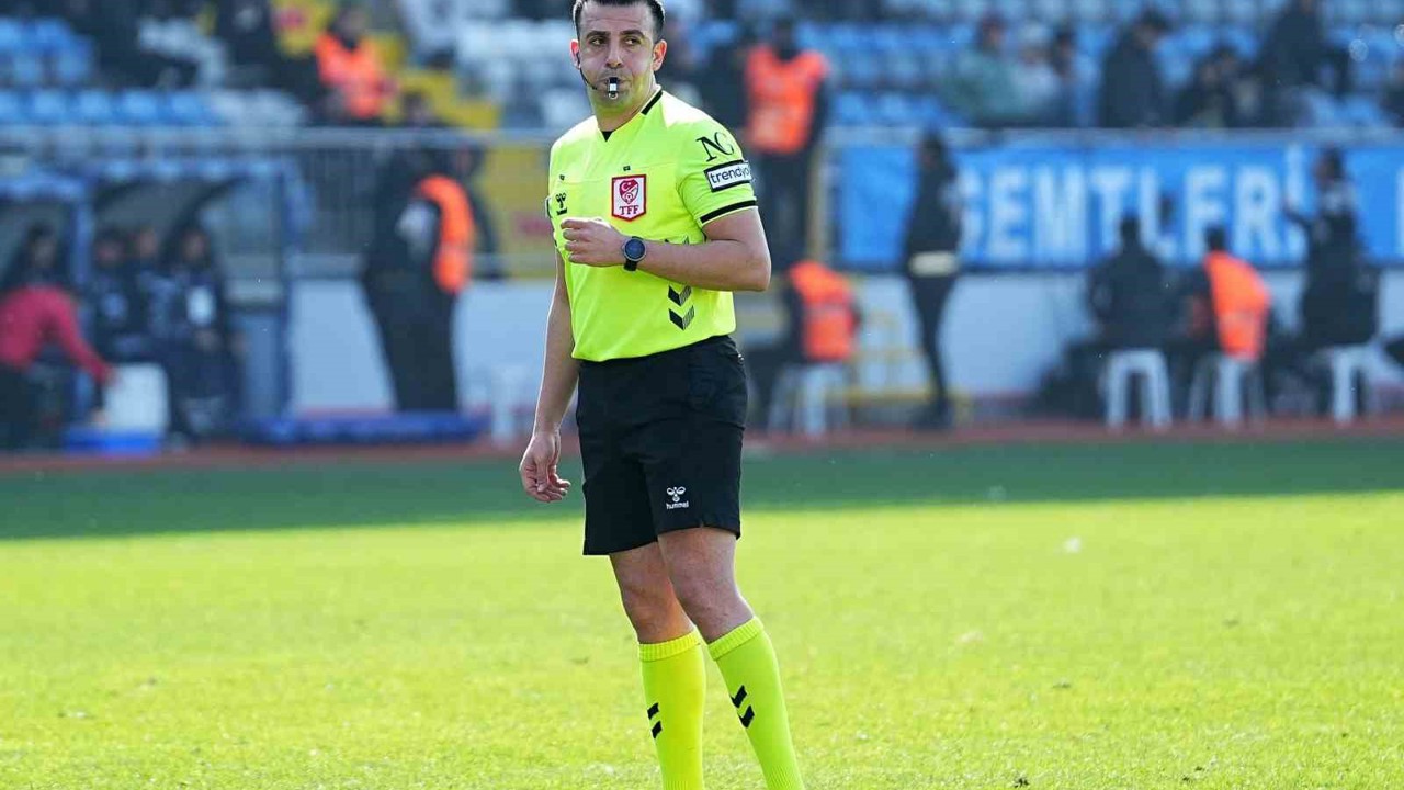Beşiktaş - Göztepe maçının VAR’ı Ömer Faruk Turtay oldu
