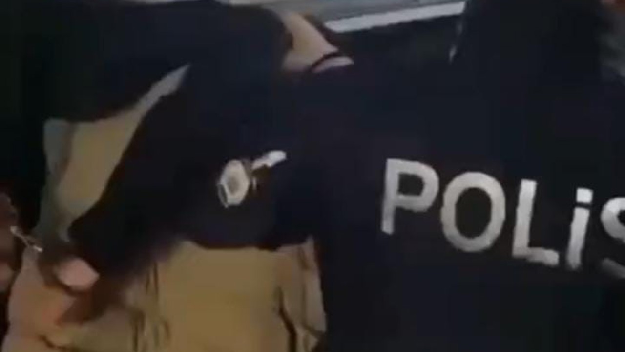 Bursa’da onlarca suç kaydı bulunan 2 hükümlü yakalandı
