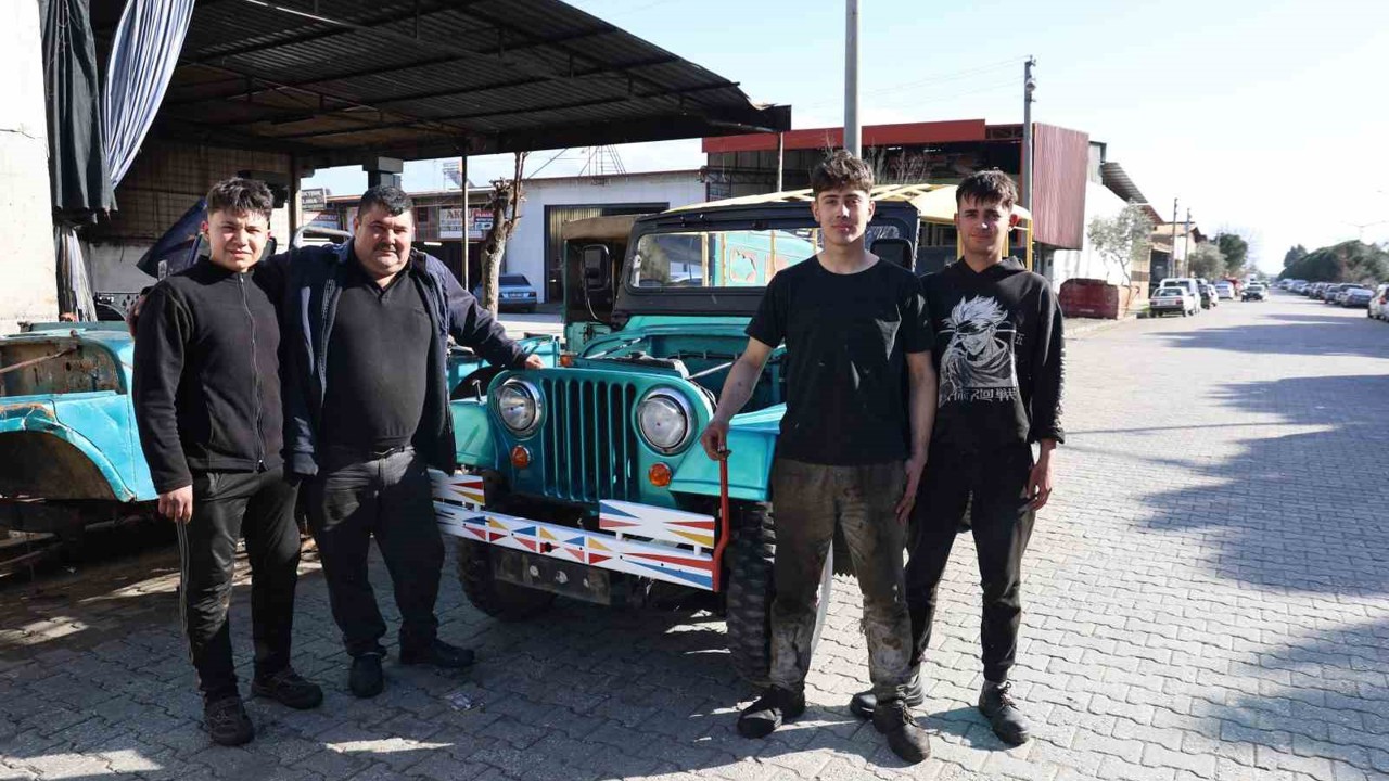 Ali Usta’nın elinde metal yığınları nostaljik bir araca dönüşüyor
