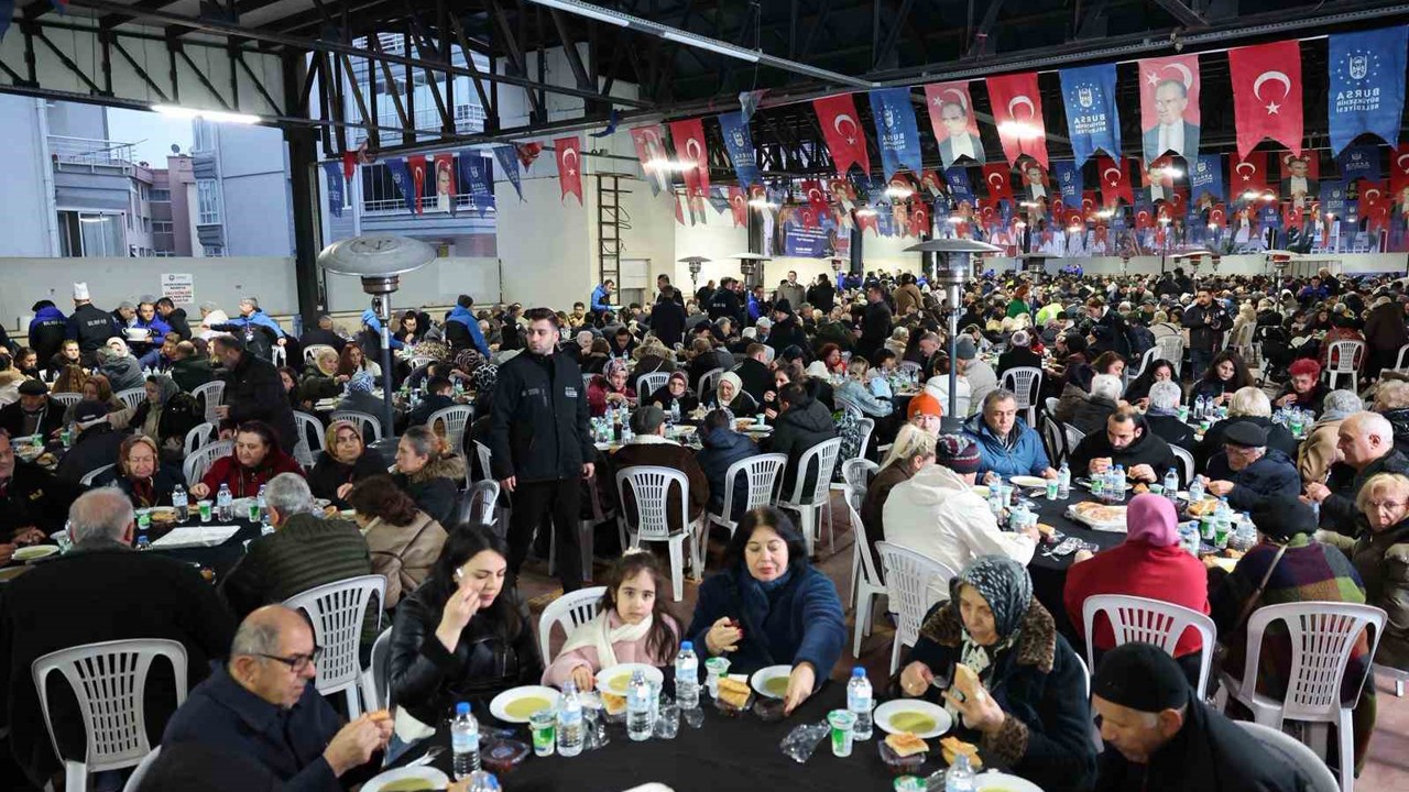 Mudanya’da gönüller bir oldu sofralar bereketle doldu
