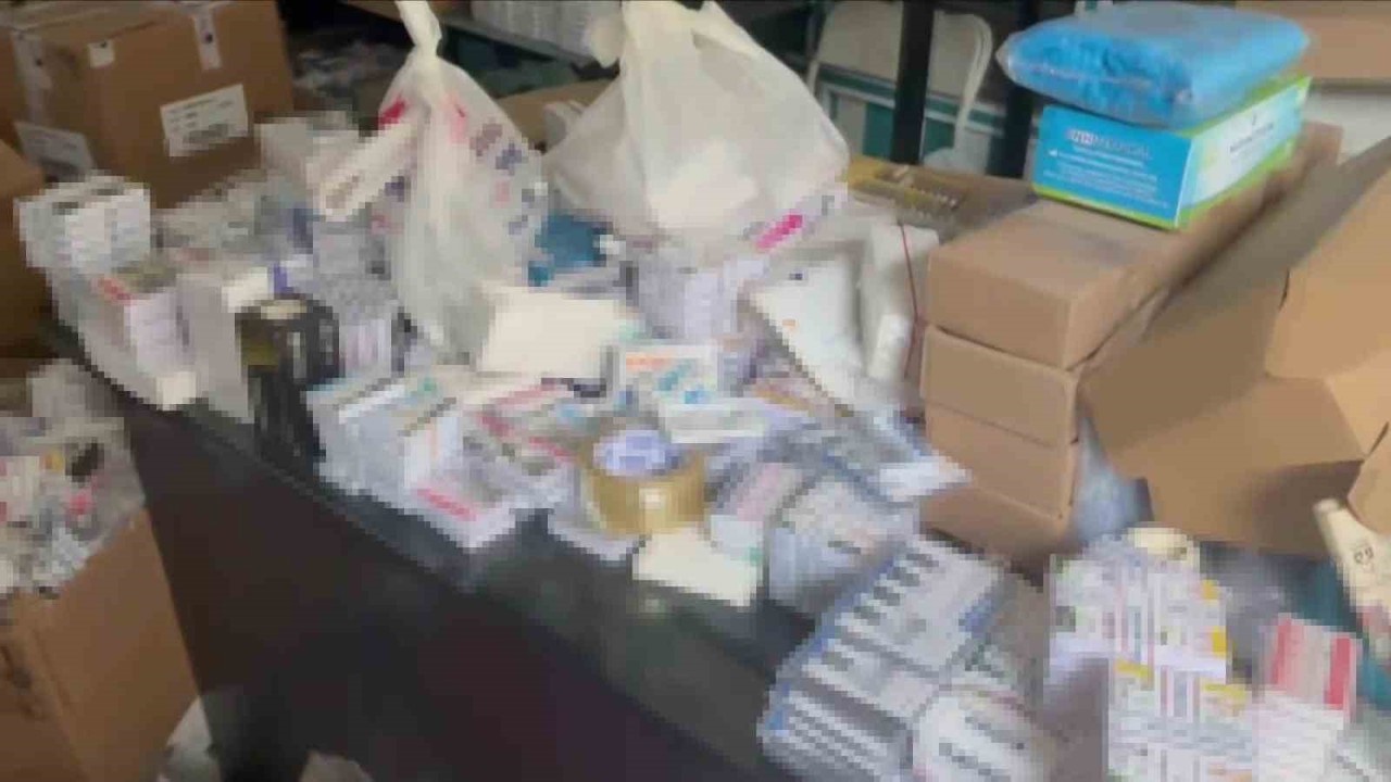 Adana’da 1 milyon 123 bin kaçak ilaç ele geçirildi
