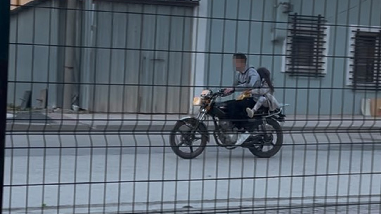 Çocukların plakasız motosikletle gezisi korkuttu
