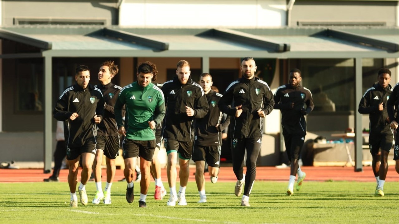 Kocaelispor, Beşiktaş maçının hazırlıklarına başladı
