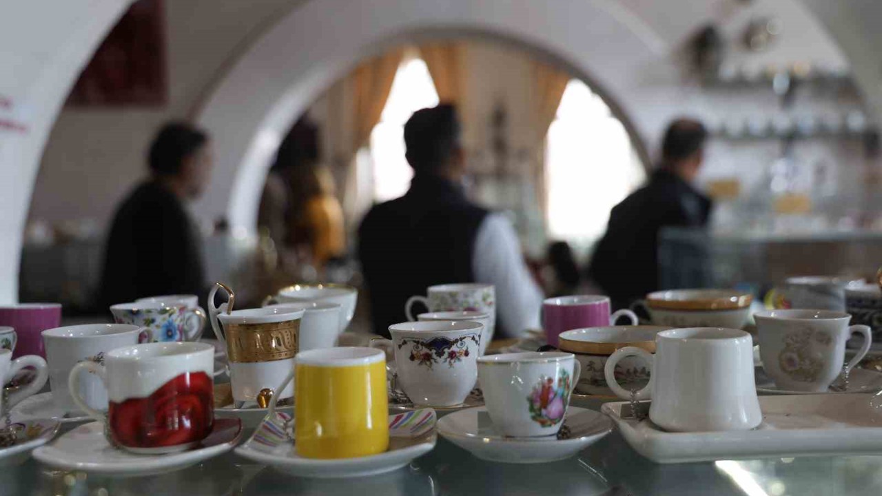 Dünyada sadece Elazığ’da olan ’Kahve Fincanı Müzesi’ 700 bin kişiyi ağırladı
