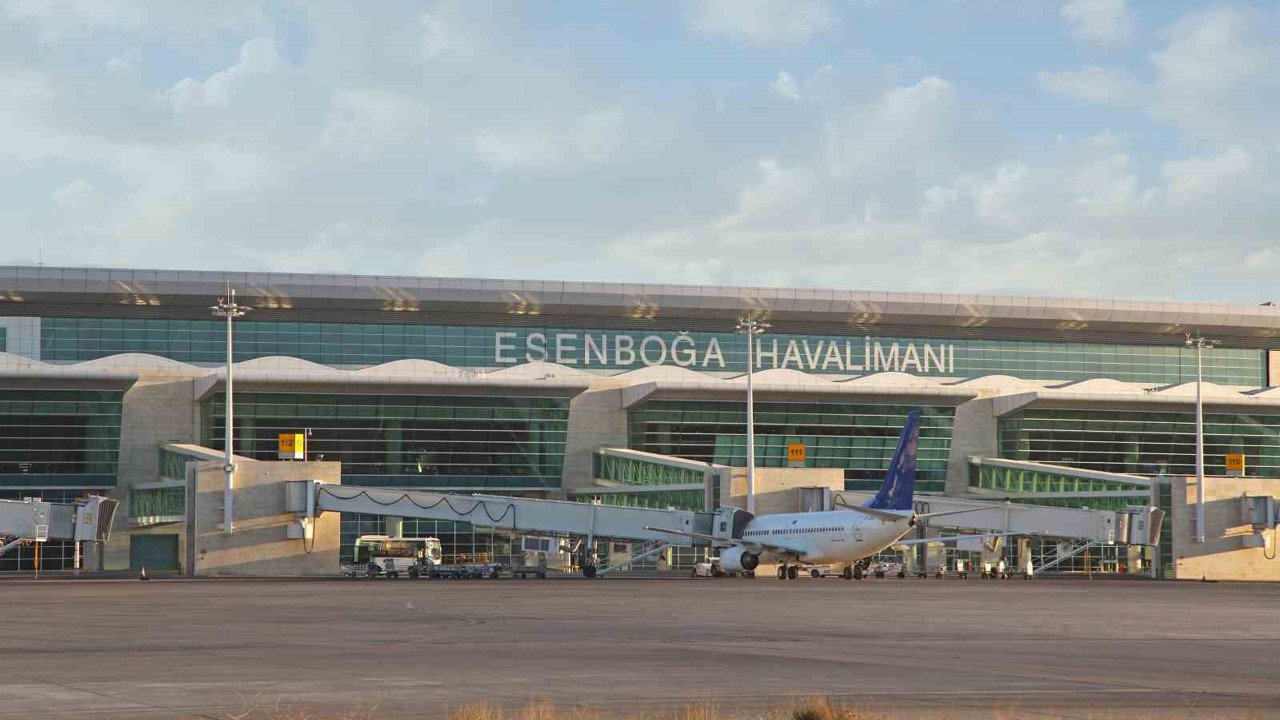 TAV Havalimanları’nın işlettiği dört havalimanına hizmet kalitesi ödülü
