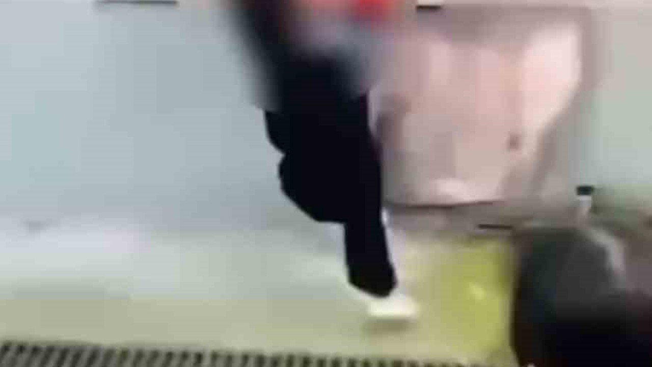 Bolu’da akran zorbalığı: Hem darp ettiler hem de ‘gülücük’ emojisiyle paylaştılar
