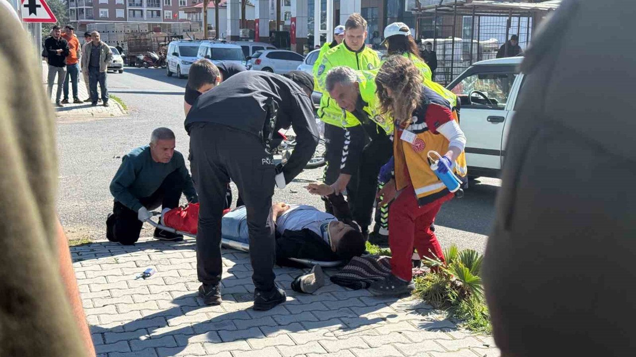 Gazipaşa’da otomobil ile motosiklet çarpıştı: 1 yaralı
