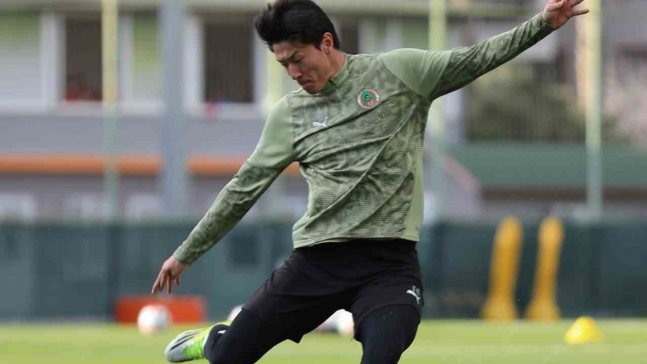 Alanyaspor, Galatasaray maçı hazırlıklarına başladı
