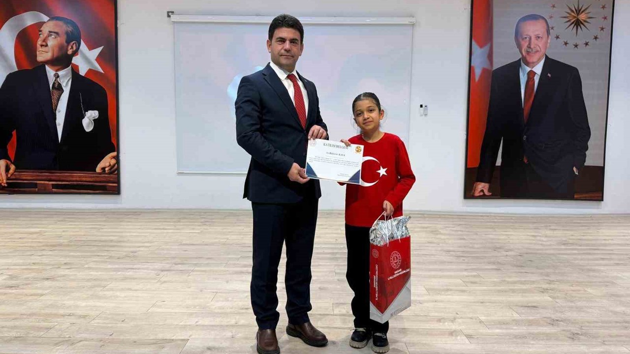 Hakkarili Rojevin Kaya Türkiye üçüncüsü oldu
