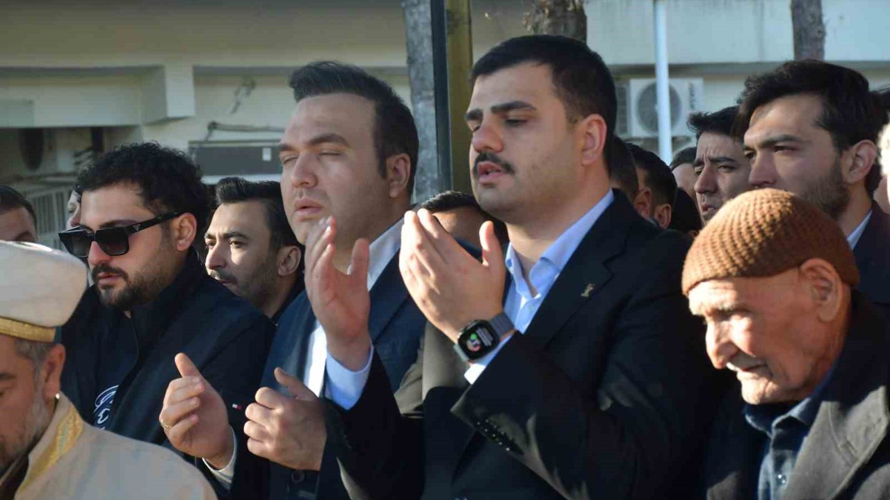 AK Parti Genel Sekreteri İnan’ın babaannesi Hacı Safiye İnan son yolculuğuna uğurlandı
