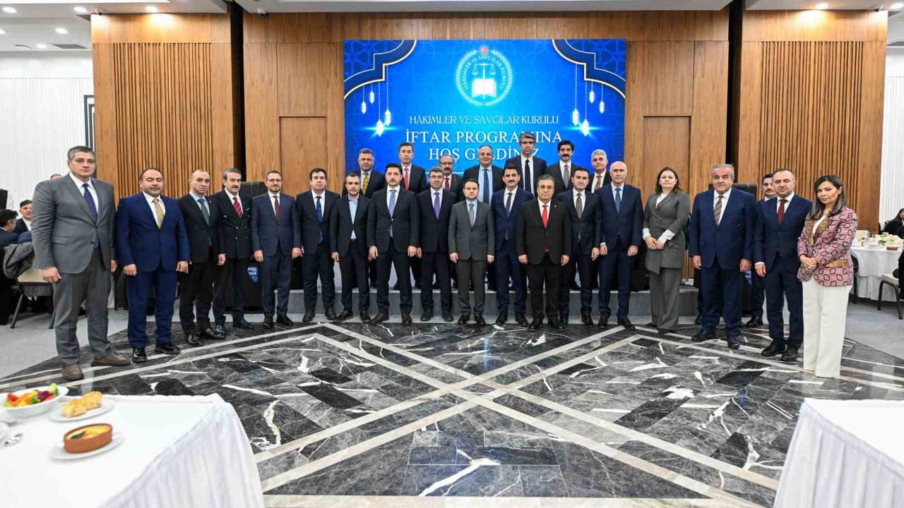 Bakan Gürlek: "Yargı bağımsızlığı bizim için bir temenni değil, vazgeçilmez bir ilkedir"
