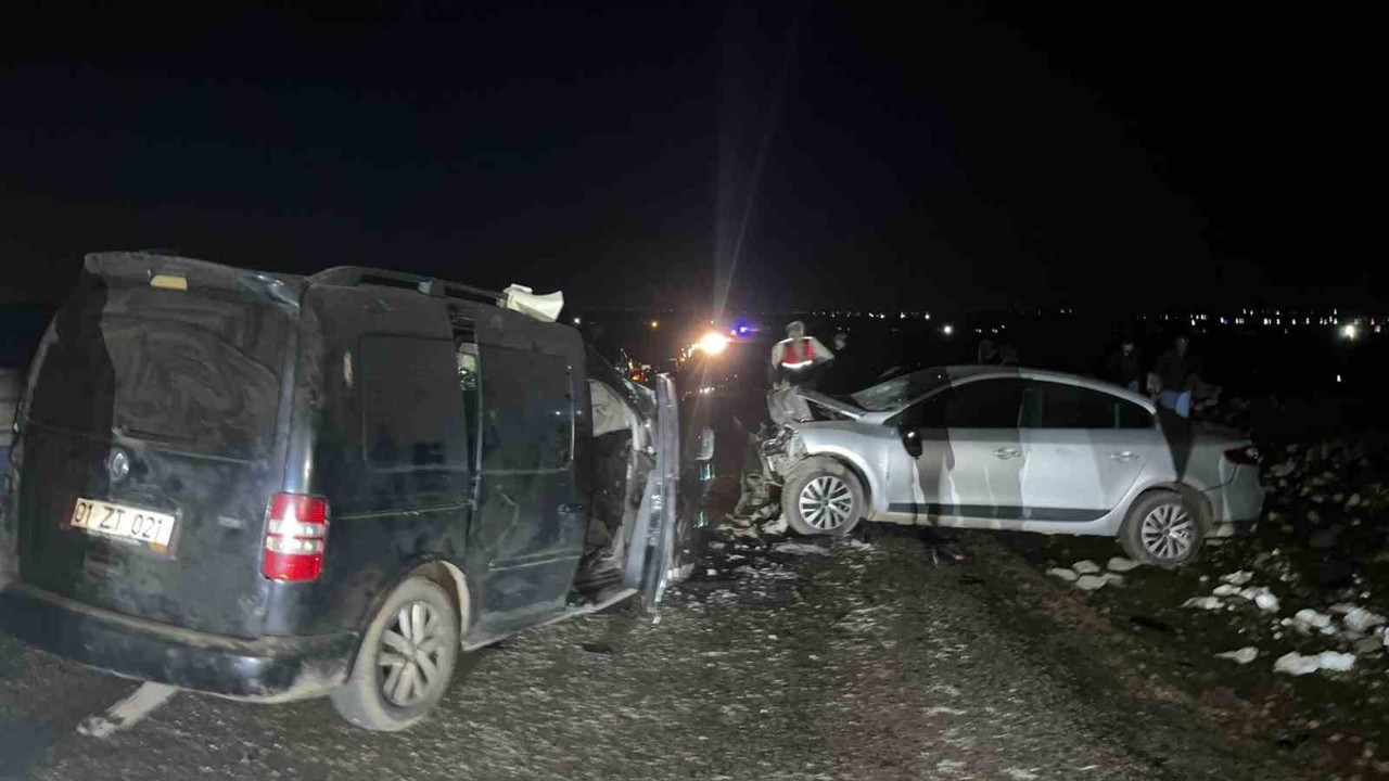 Diyarbakır’da iki otomobilin çarpıştığı kazada ölü sayısı 5’e yükseldi
