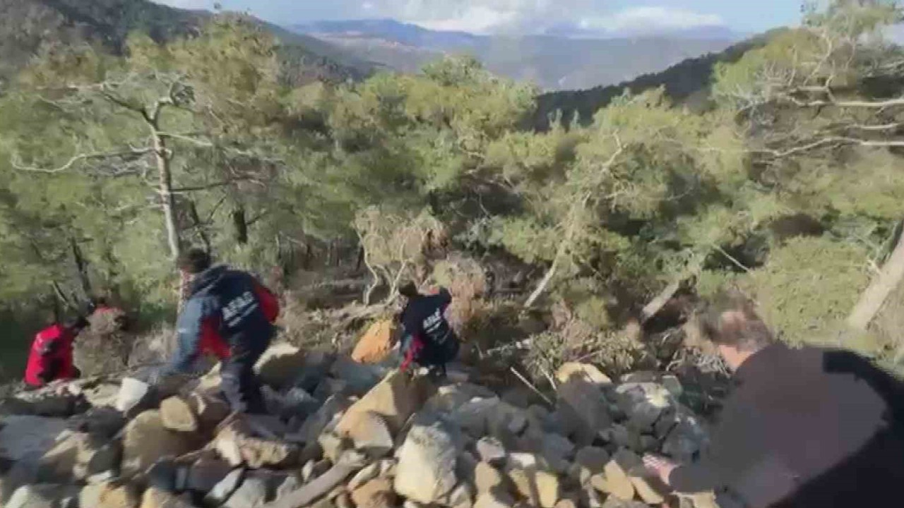 Hatay’da psikolojik rahatsızlığı olan kayıp genç 6. günde aranıyor
