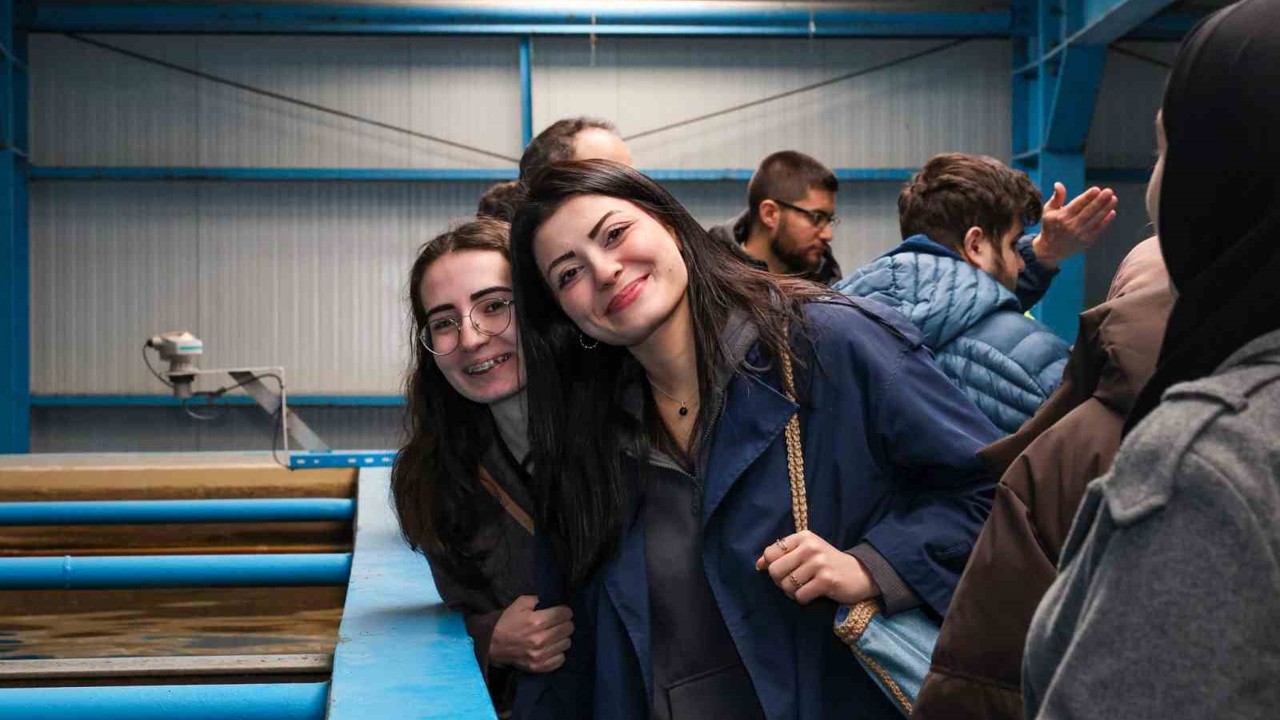 Geleceğin doktorlarına su ve atık su yönetimi yerinde anlatıldı
