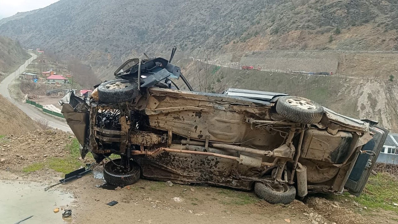 Gümüşhane’de otomobil uçuruma yuvarlandı: 1 ölü
